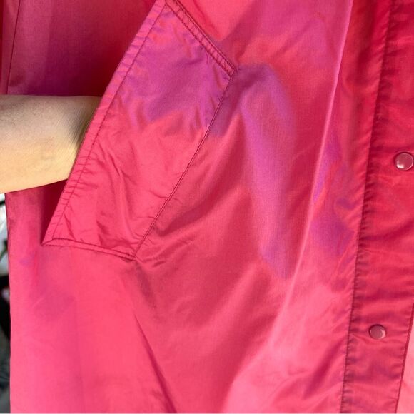 Vintage Aqua~Sheen Pink Nylon windbreaker ☔️ snap closure ☔️ lightweight - Picture 13 of 13